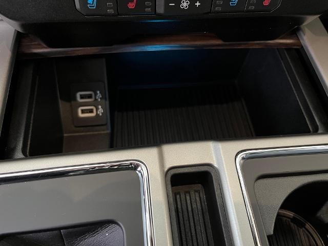 2020 Ford F-150 LARIAT 4WD SuperCrew 5.5' Box