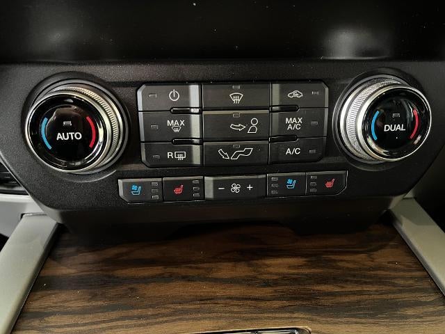 2020 Ford F-150 LARIAT 4WD SuperCrew 5.5' Box