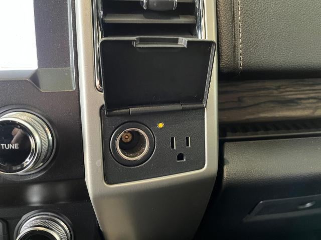 2020 Ford F-150 LARIAT 4WD SuperCrew 5.5' Box