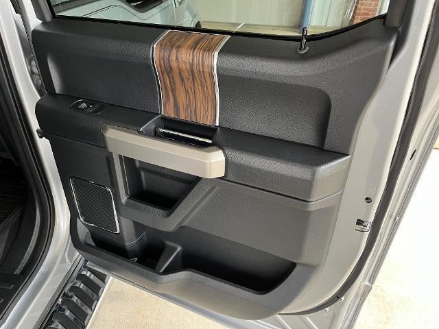 2020 Ford F-150 LARIAT 4WD SuperCrew 5.5' Box