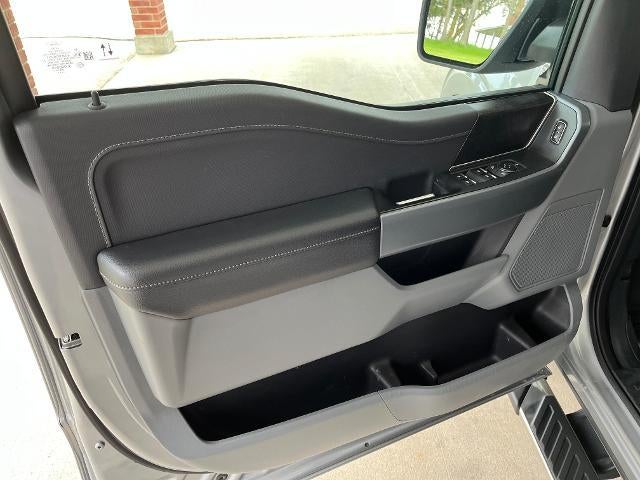 2023 Ford F-150 XL 4WD SuperCrew 5.5' Box