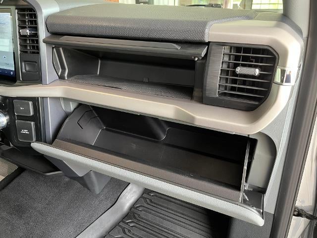 2023 Ford F-150 XL 4WD SuperCrew 5.5' Box