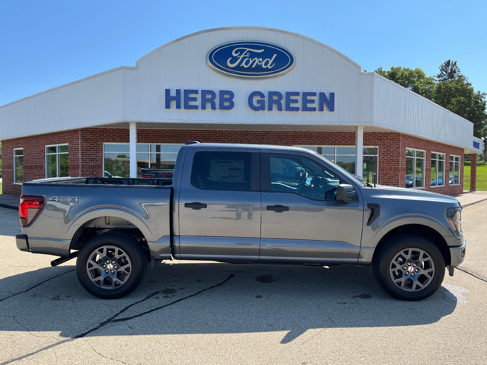 2026 Ford F-150 STX 4WD SuperCrew 5.5' Box