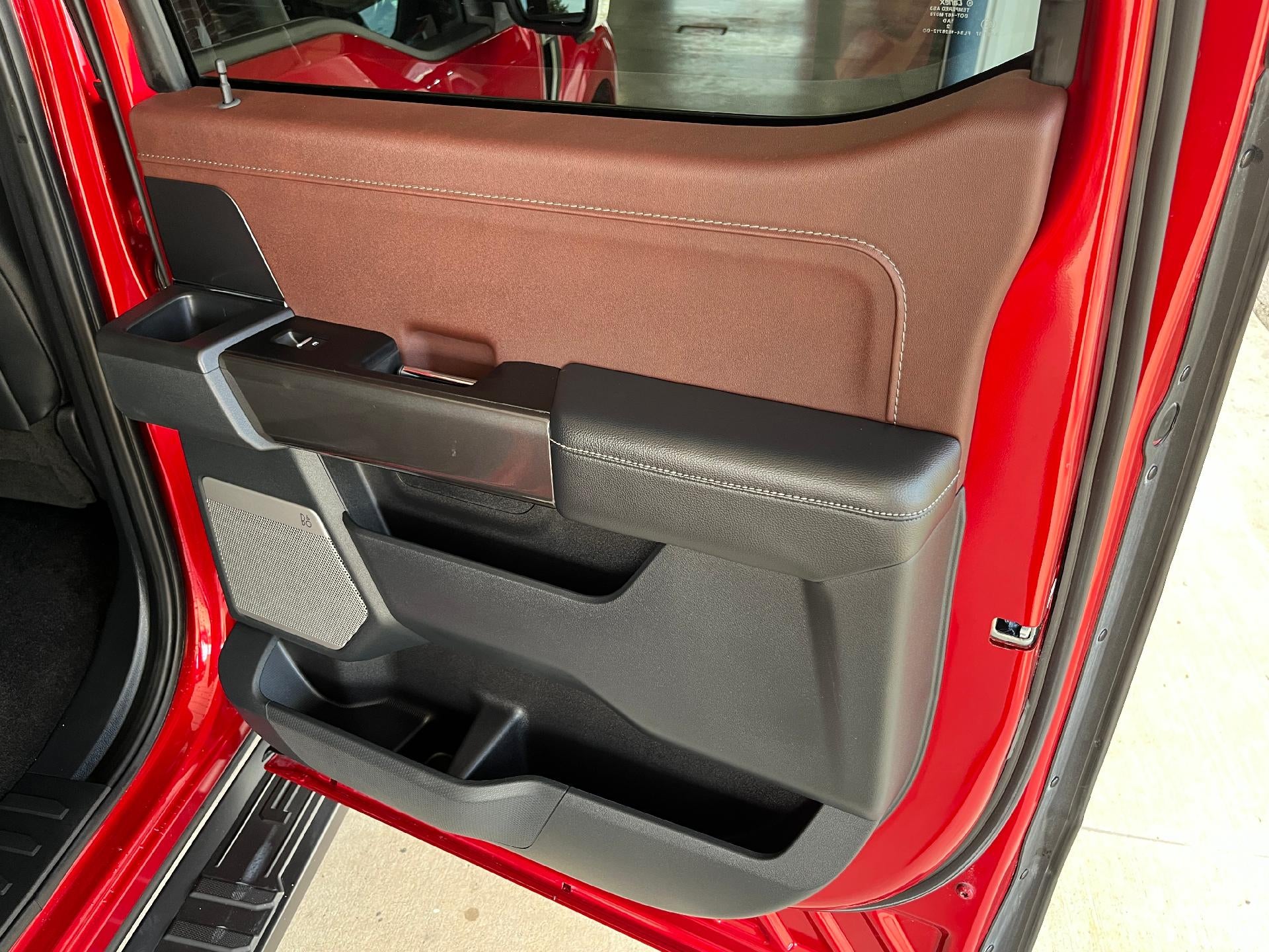 2021 Ford F-150 LARIAT 4WD SuperCrew 5.5' Box