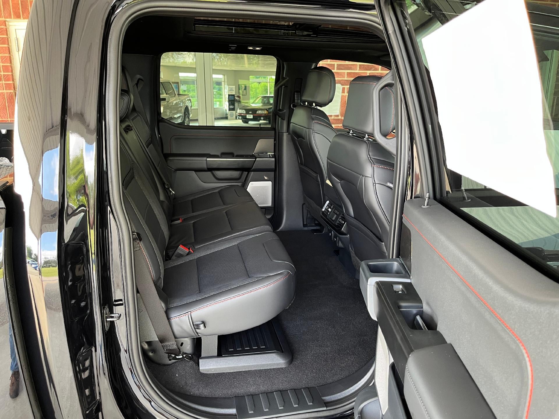 2026 Ford F-150 Raptor 4WD SuperCrew 5.5' Box