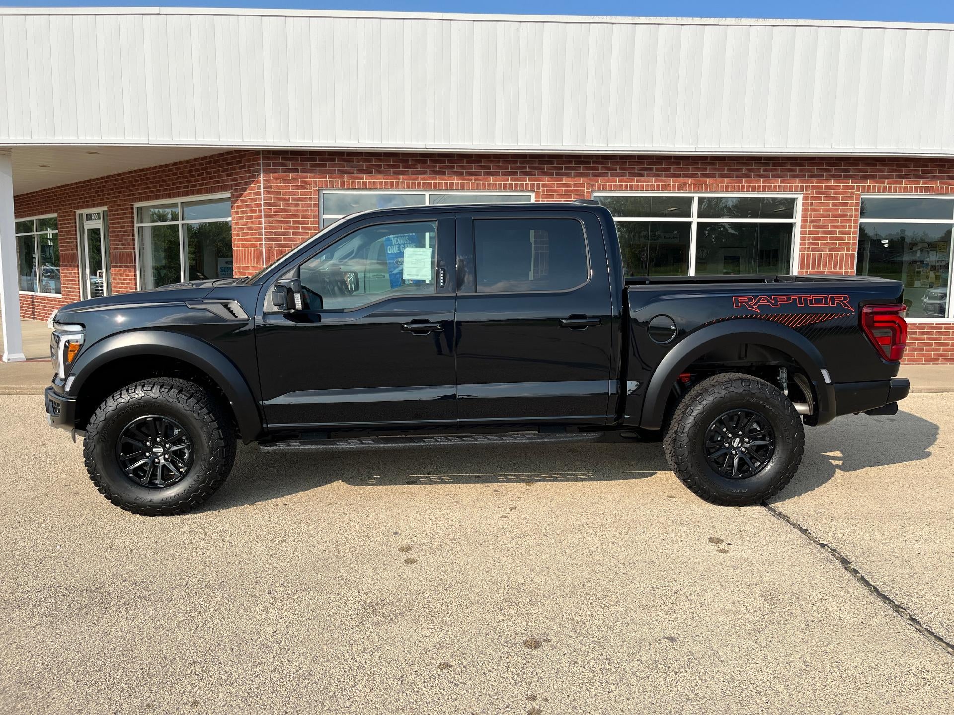 2026 Ford F-150 Raptor 4WD SuperCrew 5.5' Box