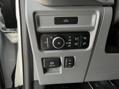 2026 Ford F-150 LARIAT 4WD SuperCrew 6.5' Box