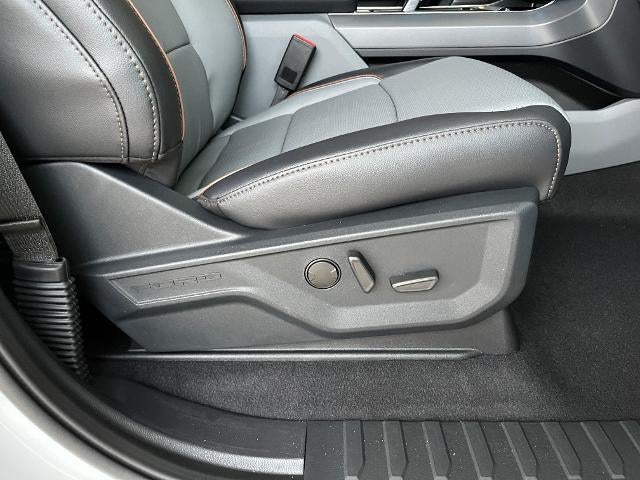 2026 Ford F-150 LARIAT 4WD SuperCrew 6.5' Box