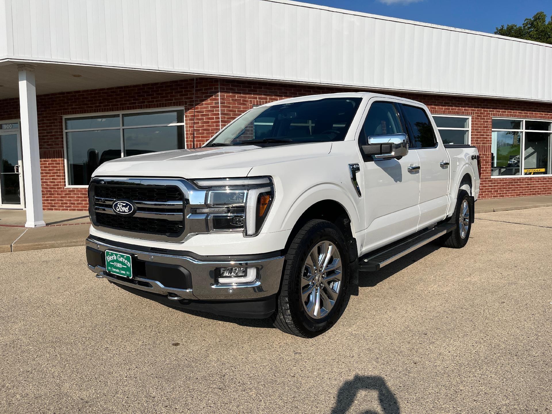 2024 Ford F-150 LARIAT 4WD SuperCrew 5.5' Box
