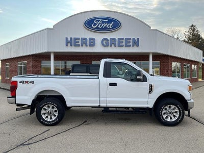 2022 Ford Super Duty F-350 SRW XLT 4WD Reg Cab 8' Box