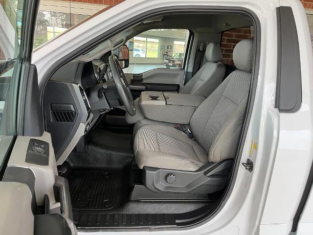 2022 Ford Super Duty F-350 SRW XLT 4WD Reg Cab 8' Box