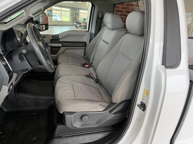 2022 Ford Super Duty F-350 SRW XLT 4WD Reg Cab 8' Box