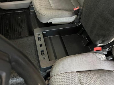 2022 Ford Super Duty F-350 SRW XLT 4WD Reg Cab 8' Box