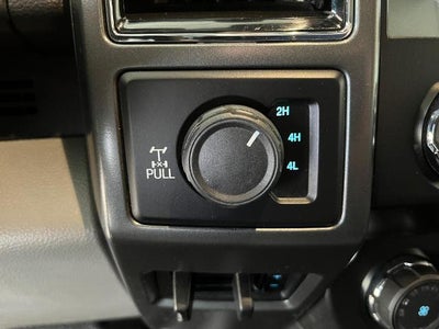 2022 Ford Super Duty F-350 SRW XLT 4WD Reg Cab 8' Box