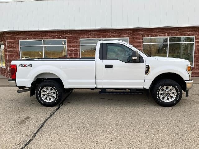 2022 Ford Super Duty F-350 SRW XLT 4WD Reg Cab 8' Box