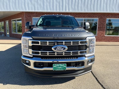 2027 Ford Super Duty F-350 SRW XLT 4WD Reg Cab 8' Box