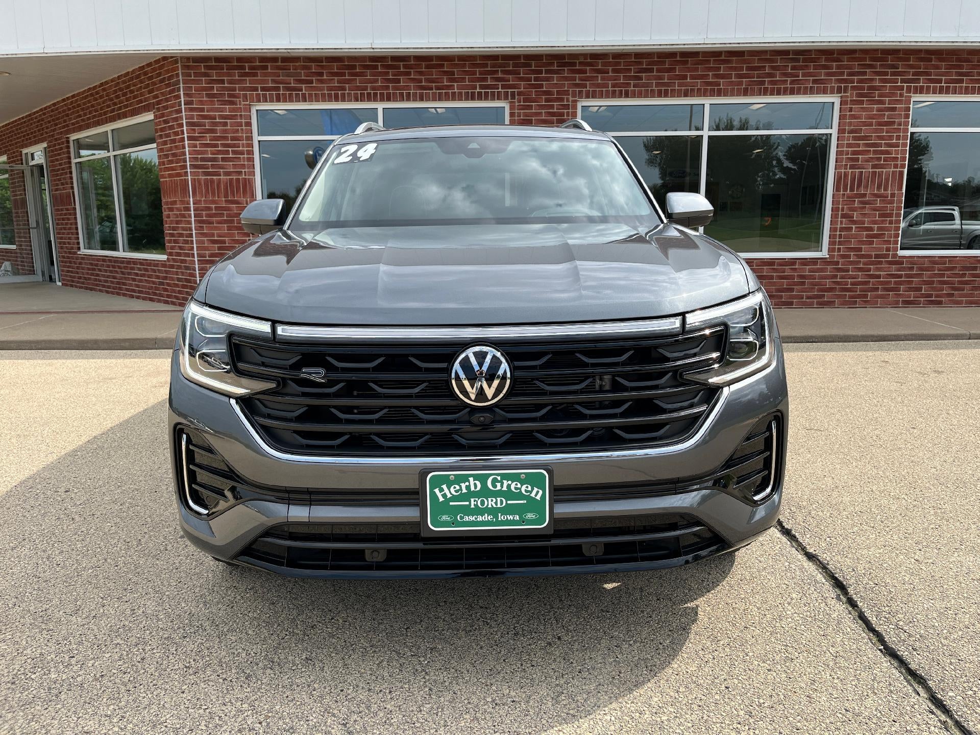2024 Volkswagen Atlas 2.0T SEL Premium R-Line 4MOTION