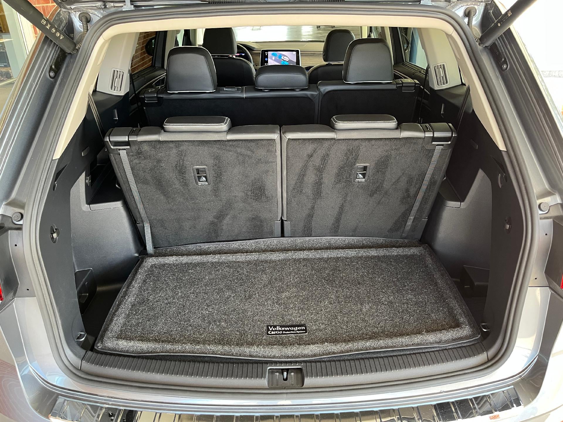2024 Volkswagen Atlas 2.0T SEL Premium R-Line 4MOTION