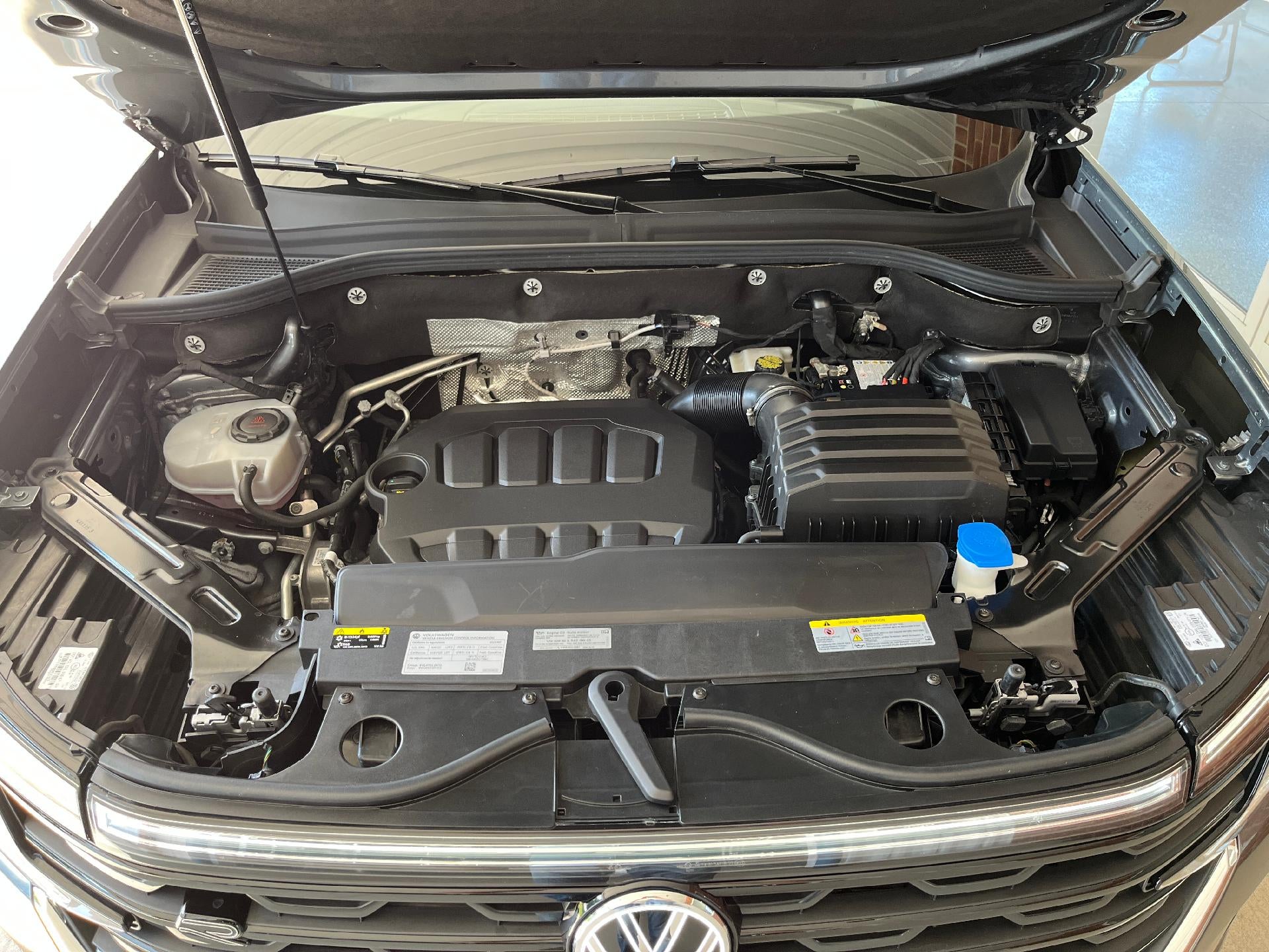 2024 Volkswagen Atlas 2.0T SEL Premium R-Line 4MOTION