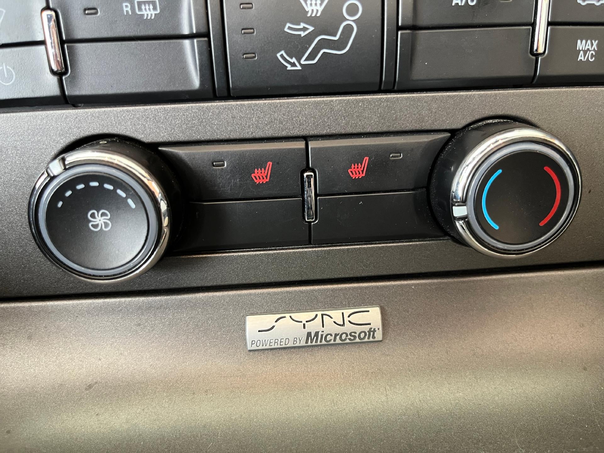 2014 Ford Mustang 2dr Conv V6 Premium