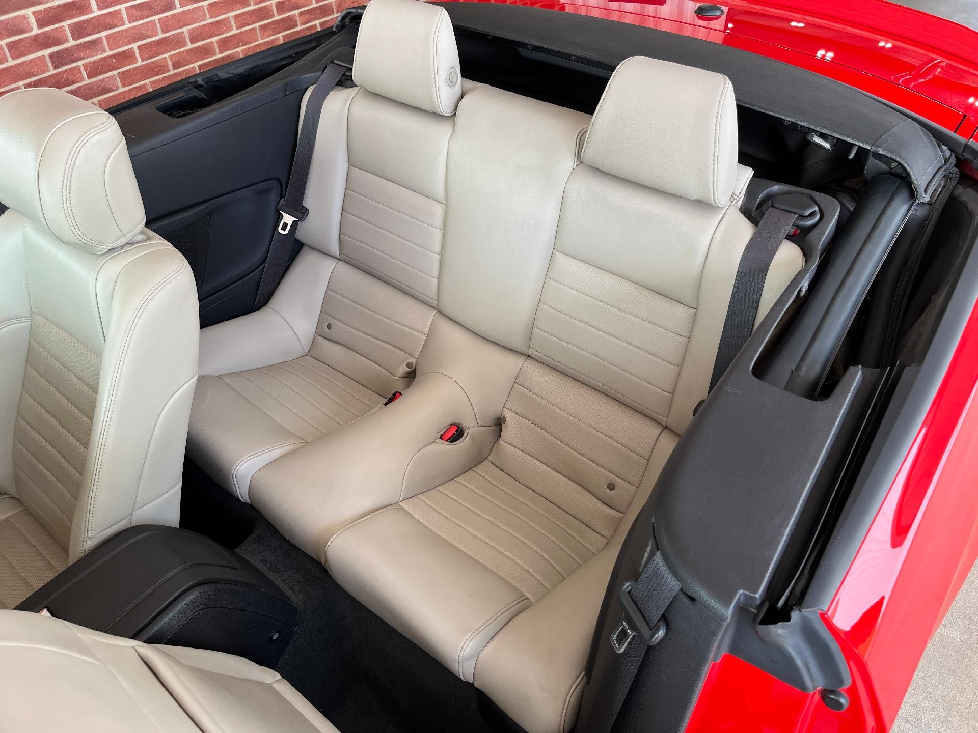 2014 Ford Mustang 2dr Conv V6 Premium
