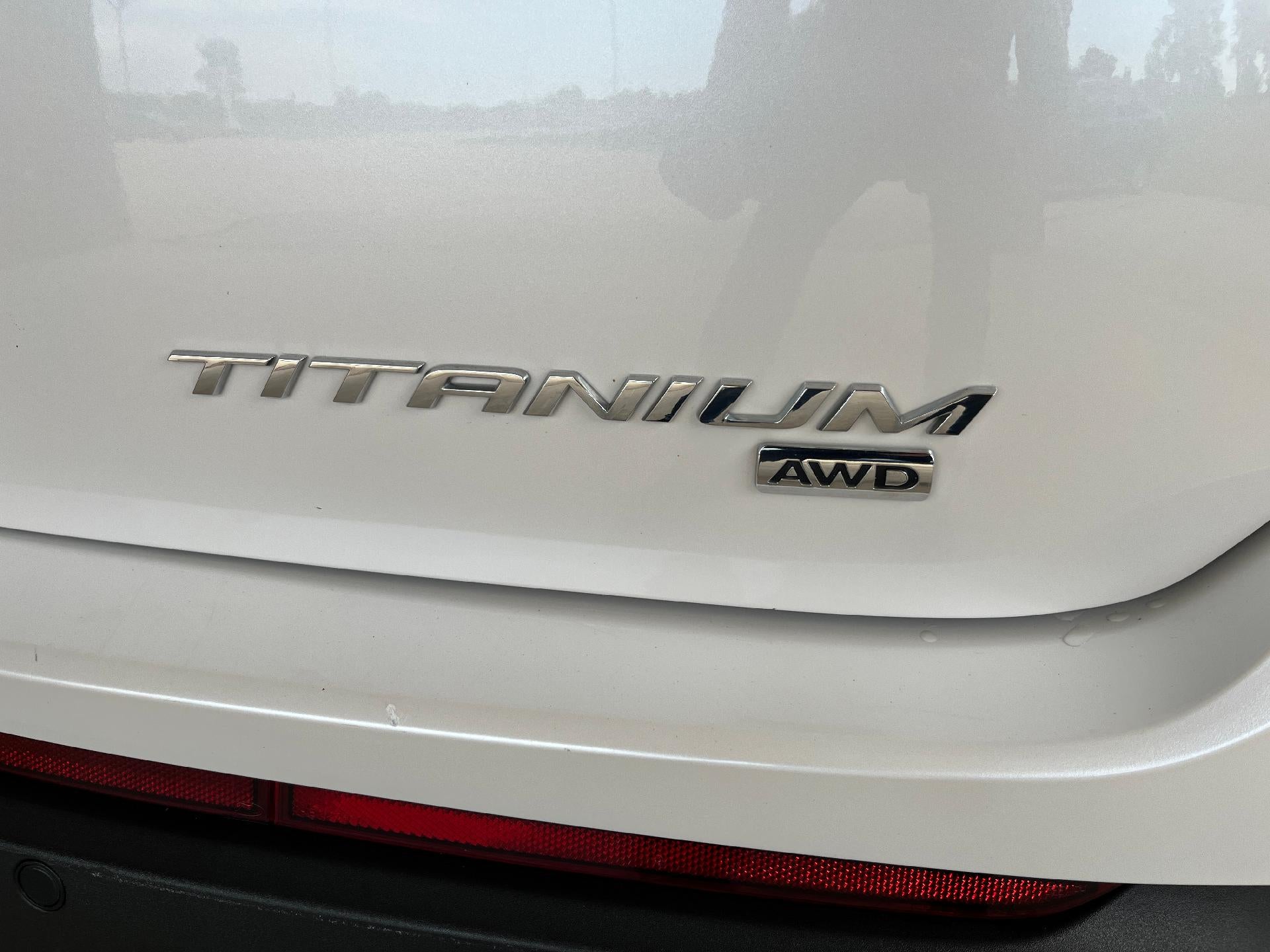 2017 Ford Edge Titanium AWD