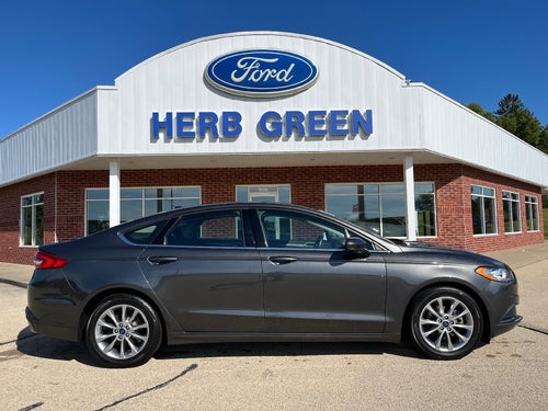 2017 Ford Fusion SE FWD